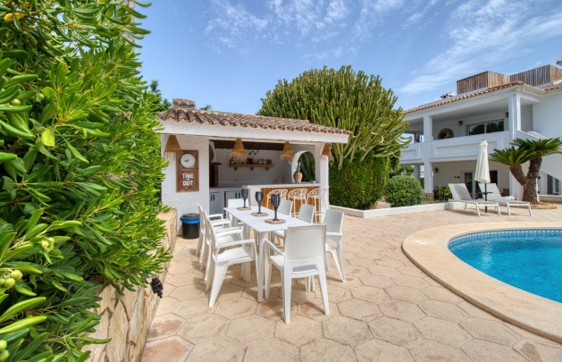 Sale - Villa - Albir