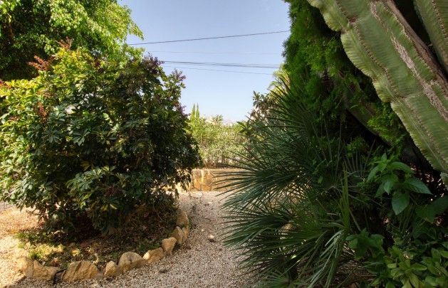 Sale - Villa - Albir