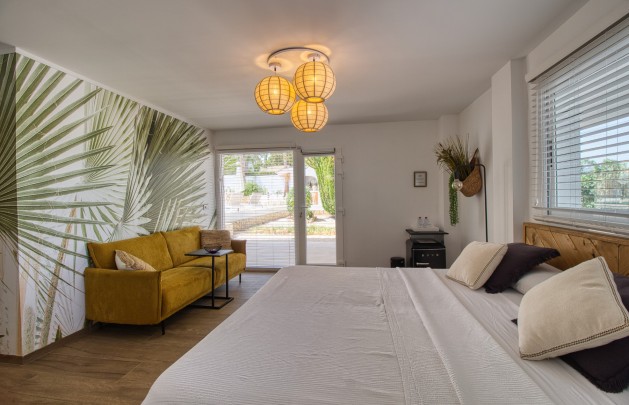 Sale - Villa - Albir
