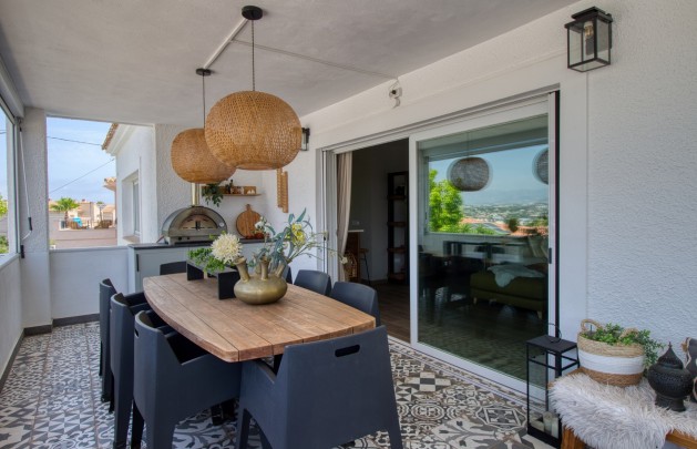 Sale - Villa - Albir