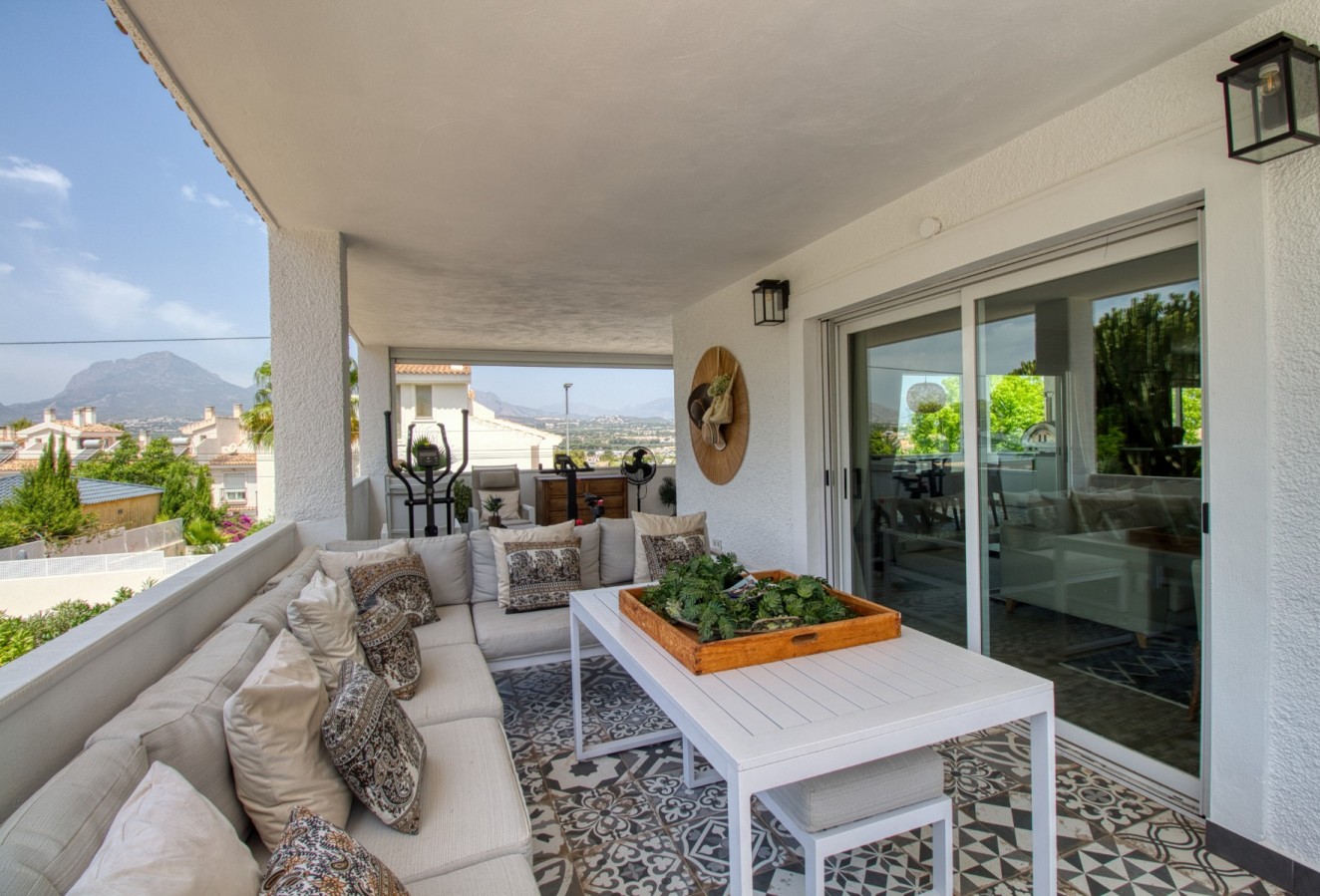 Sale - Villa - Albir