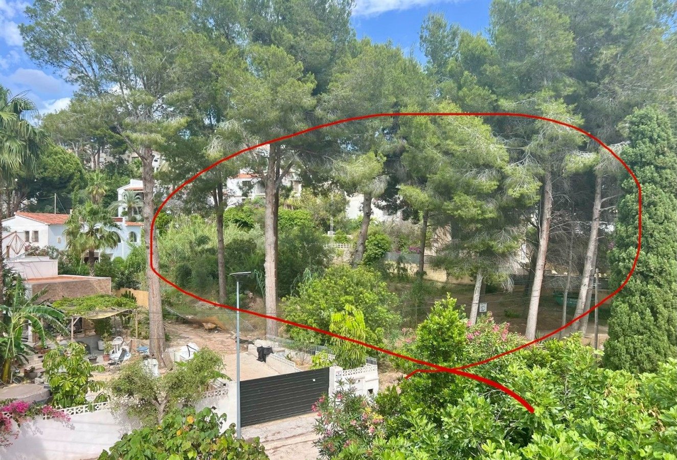Sale - Plot / Land - Altea
