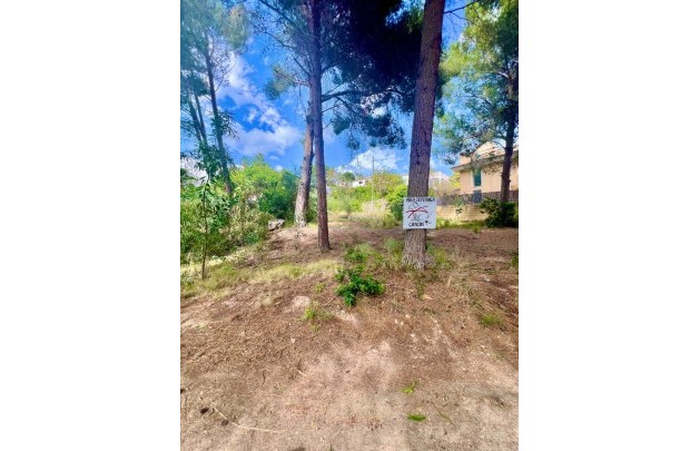 Sale - Plot / Land - Altea