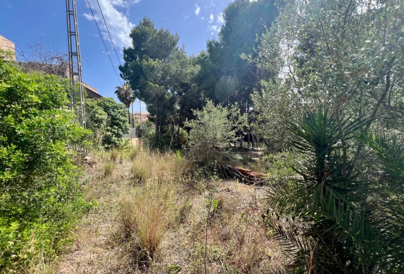 Sale - Plot / Land - Altea