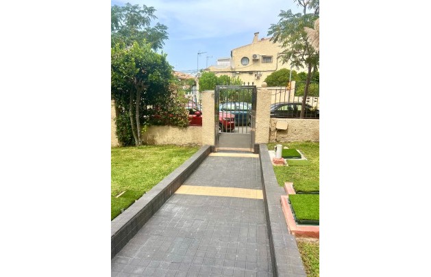 Sale - Apartment / flat - Benidorm