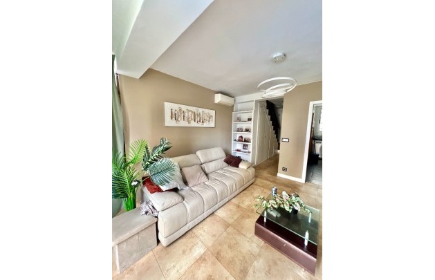 Sale - Apartment / flat - Benidorm
