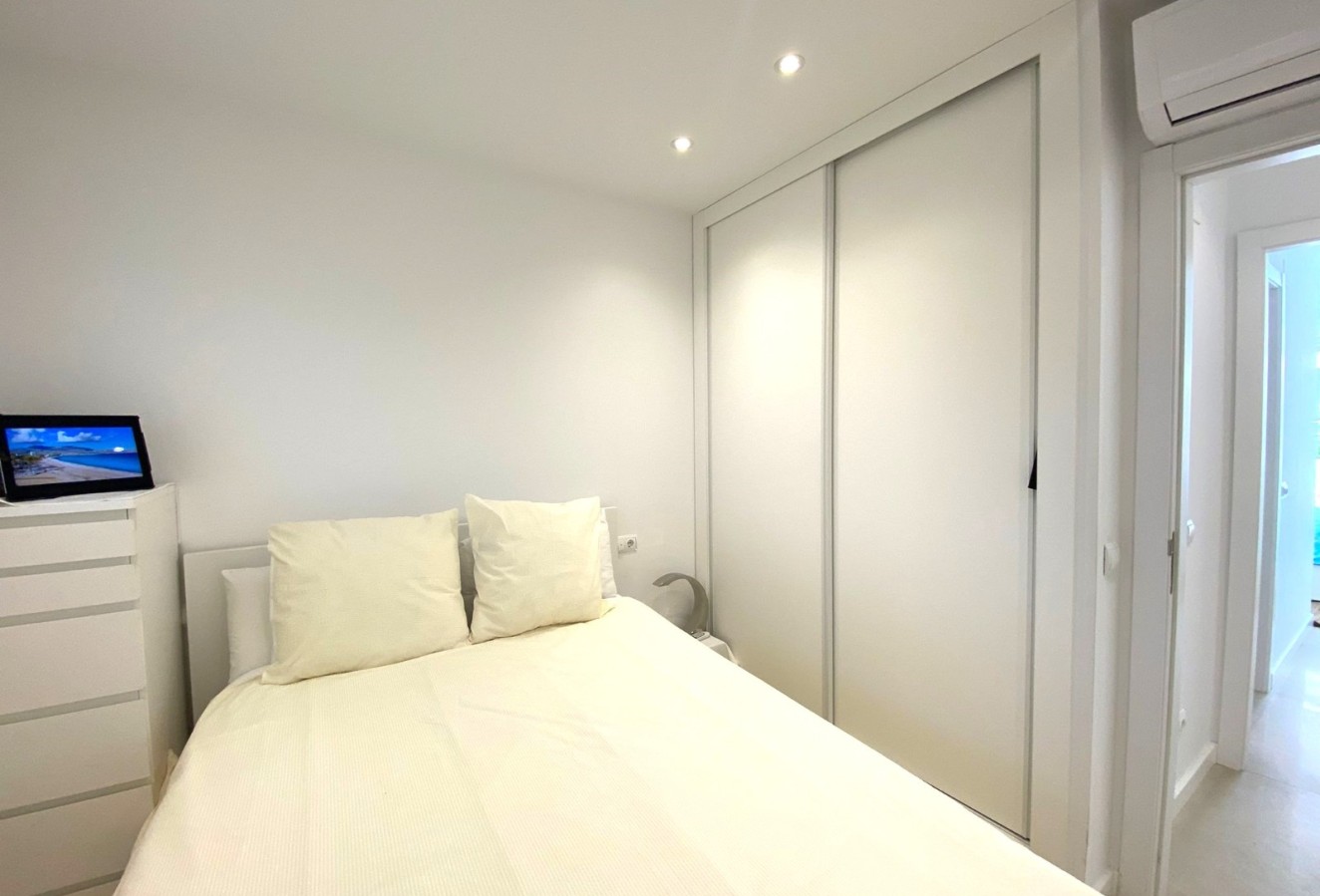 Long Term Rental - Apartment / flat - Albir - Centro