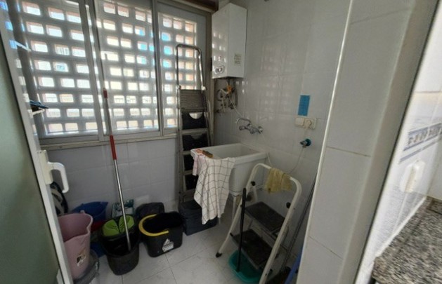 Sale - Apartment / flat - Albir - Centro