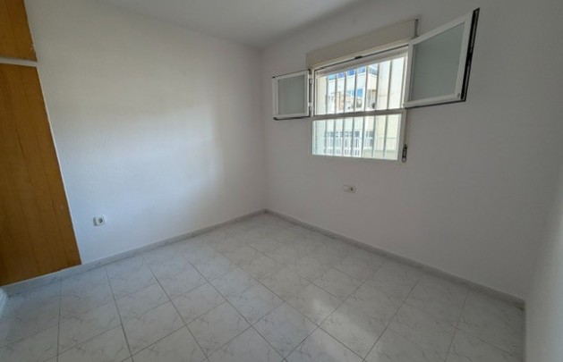 Sale - Apartment / flat - Albir - Centro