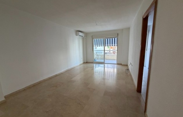 Sale - Apartment / flat - Albir - Centro