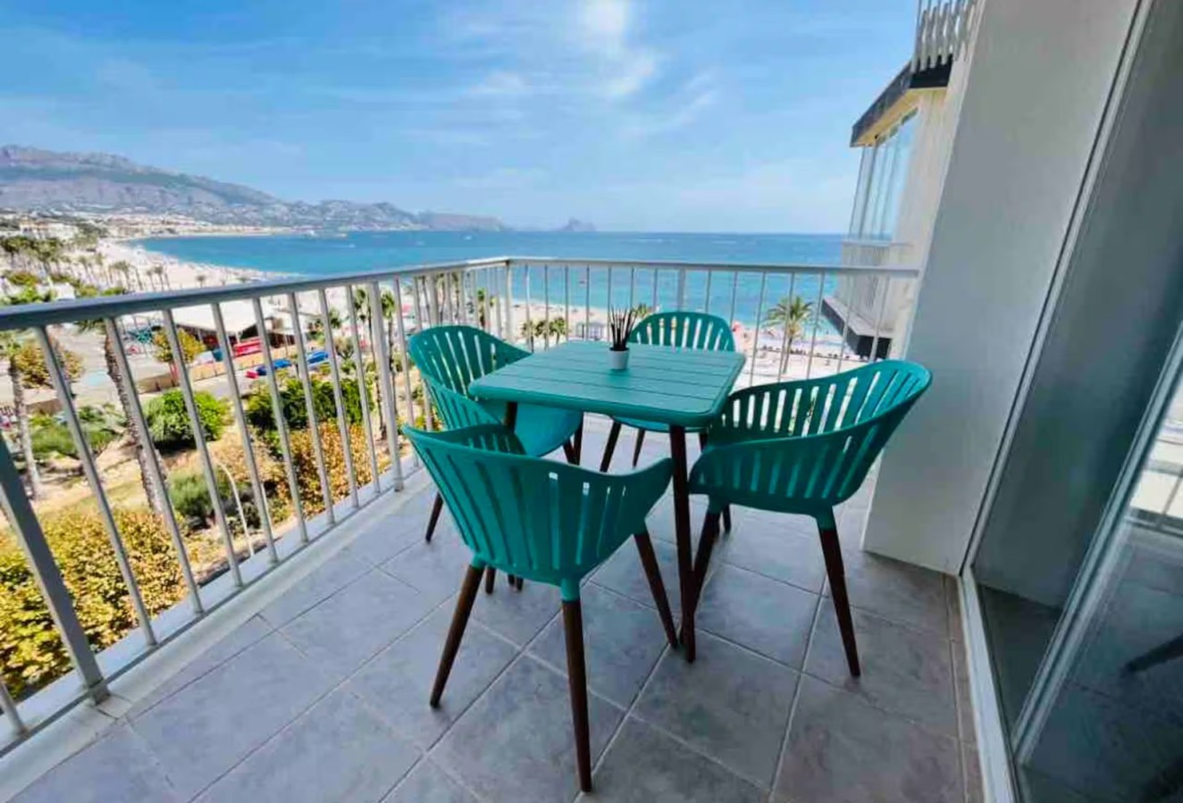 Sale - Apartment / flat - Albir - Centro