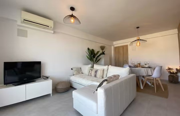 Sale - Apartment / flat - Albir - Centro