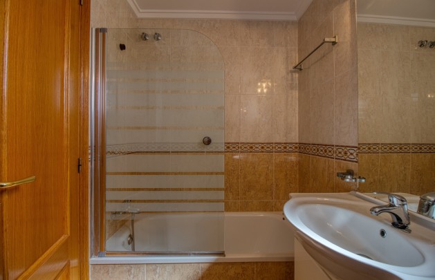 Sale - Apartment / flat - Villajoyosa - Playa