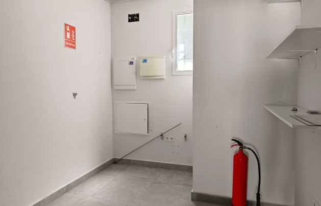 Long Term Rental - Commercial - Albir - Centro