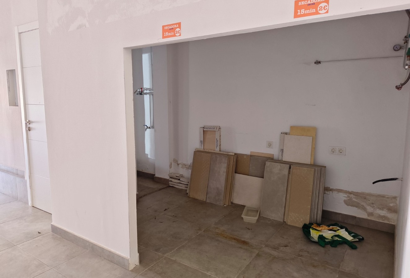 Long Term Rental - Commercial - Albir - Centro