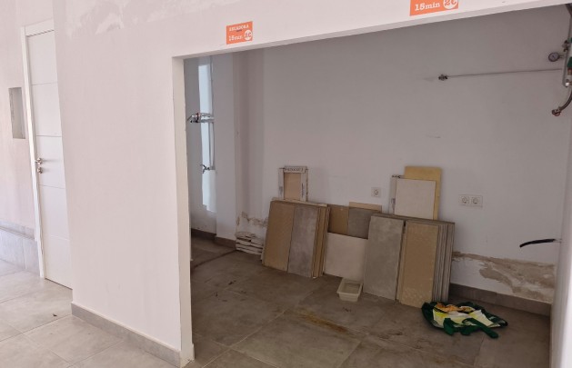 Long Term Rental - Commercial - Albir - Centro