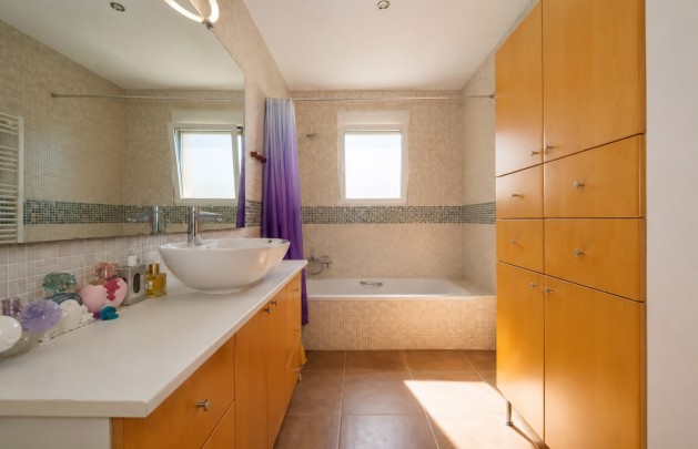 Sale - Villa - La Nucía