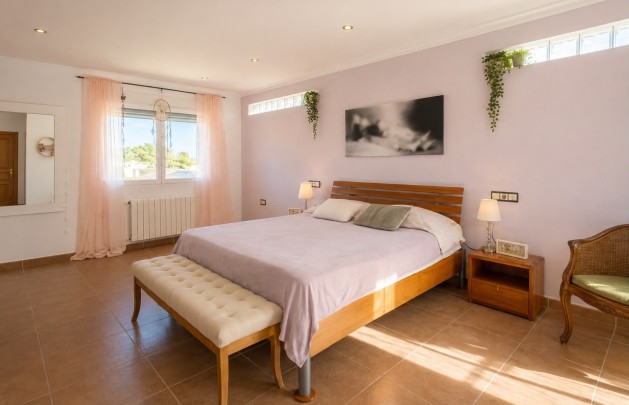 Sale - Villa - La Nucía