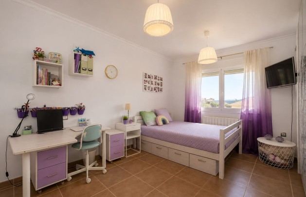 Sale - Villa - La Nucía