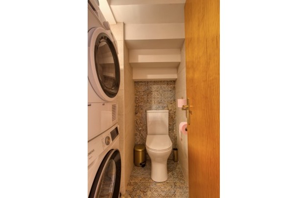 Sale - Apartment / flat - Albir