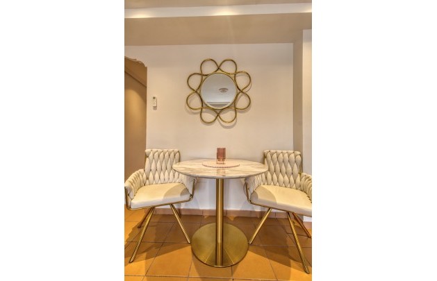 Sale - Apartment / flat - Albir