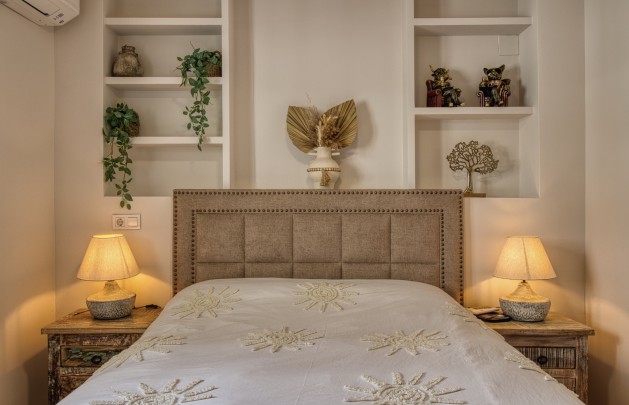 Sale - Apartment / flat - Albir