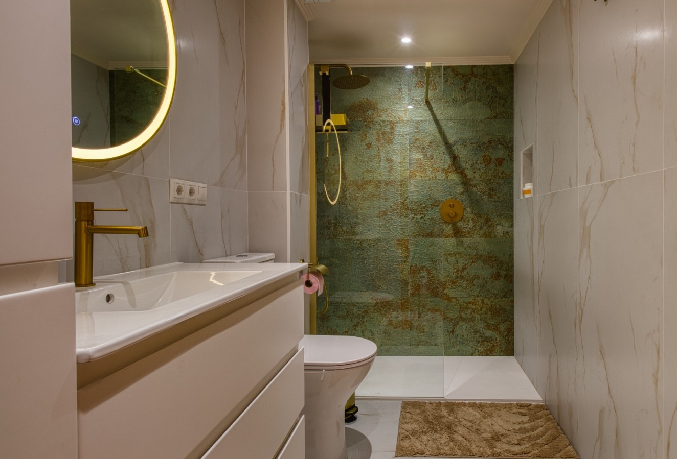 Sale - Apartment / flat - Albir